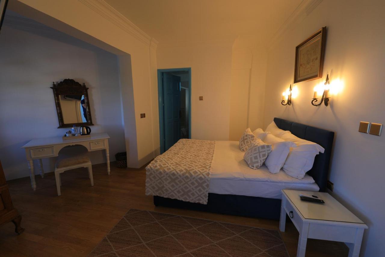 Bellapais Abbey Boutique Hotel ไคริเนีย ภายนอก รูปภาพ